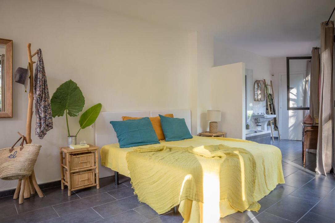 El Botanico De Sagra Hotel Ngoại thất bức ảnh